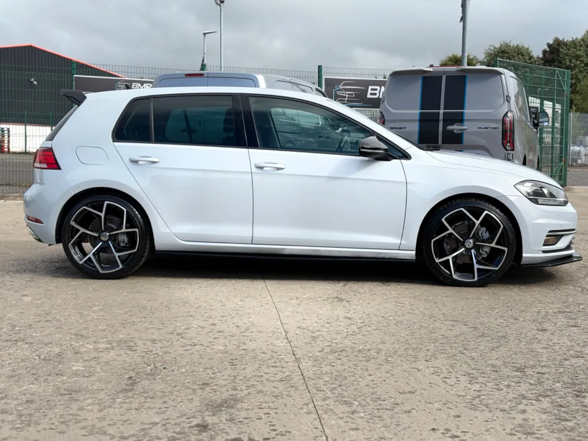 VW GOLF 2.0 GT TDI DSG 2017 AUTO - Image 3