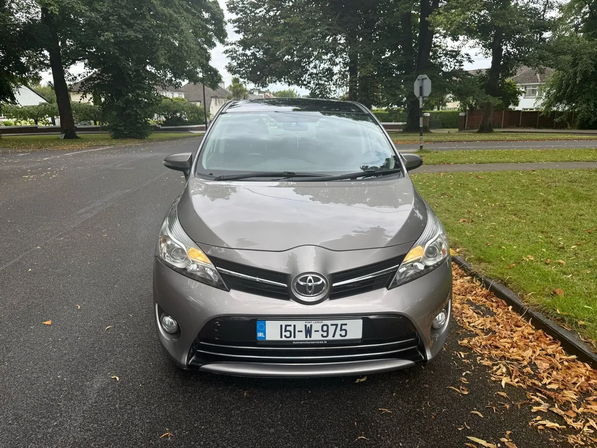 Toyota Verso 1.6 D Luna 7 seater - Image 2