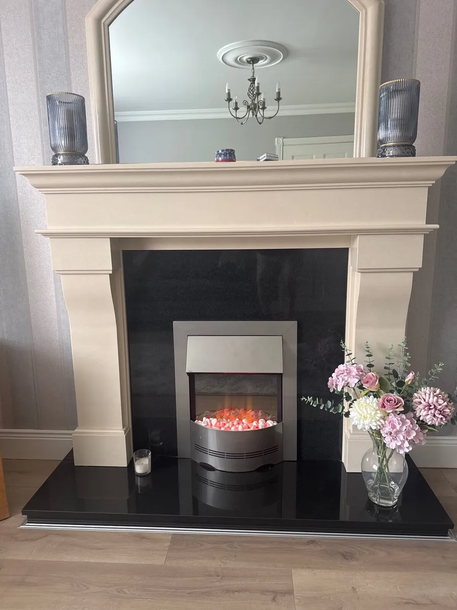 Marble fireplace and mirror - Image 3