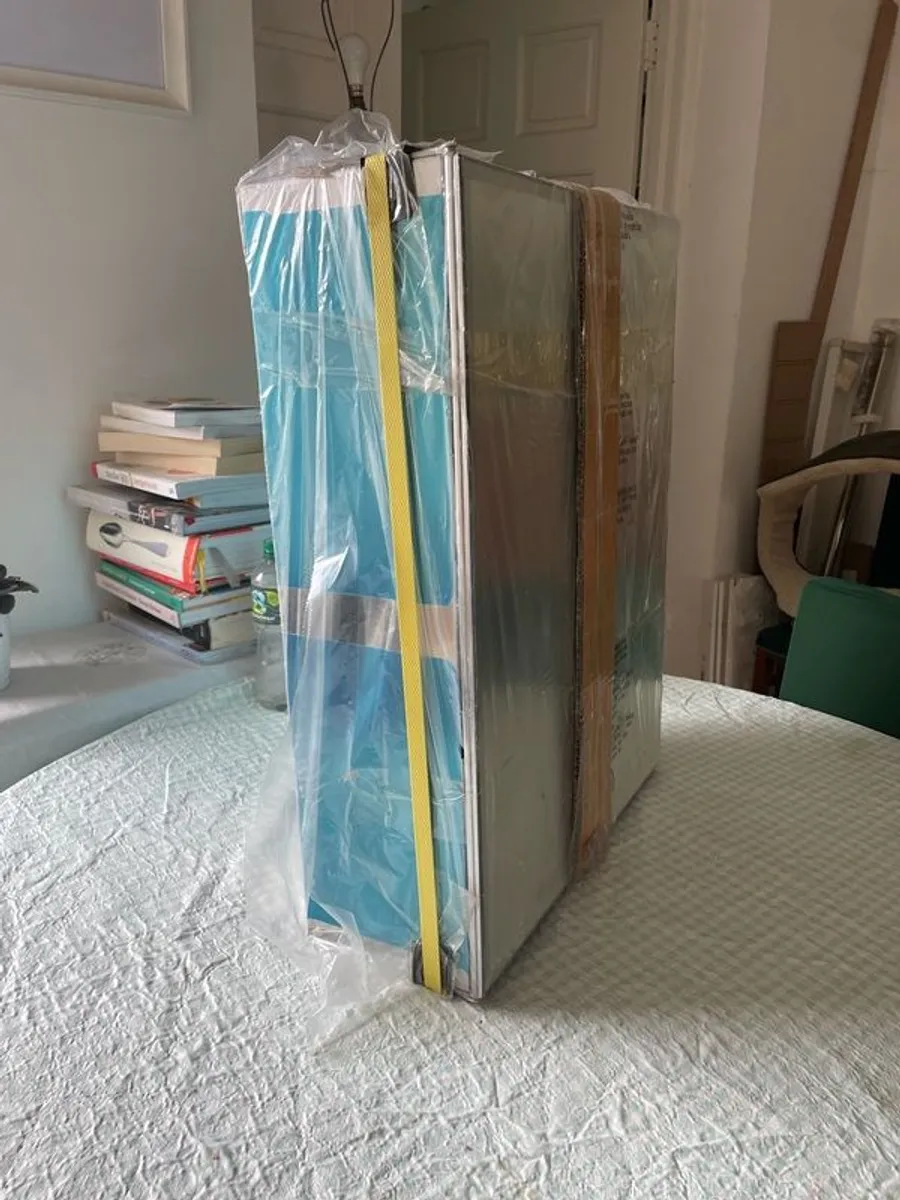 Mirrored Bathroom Wall Cabinet - Image 3