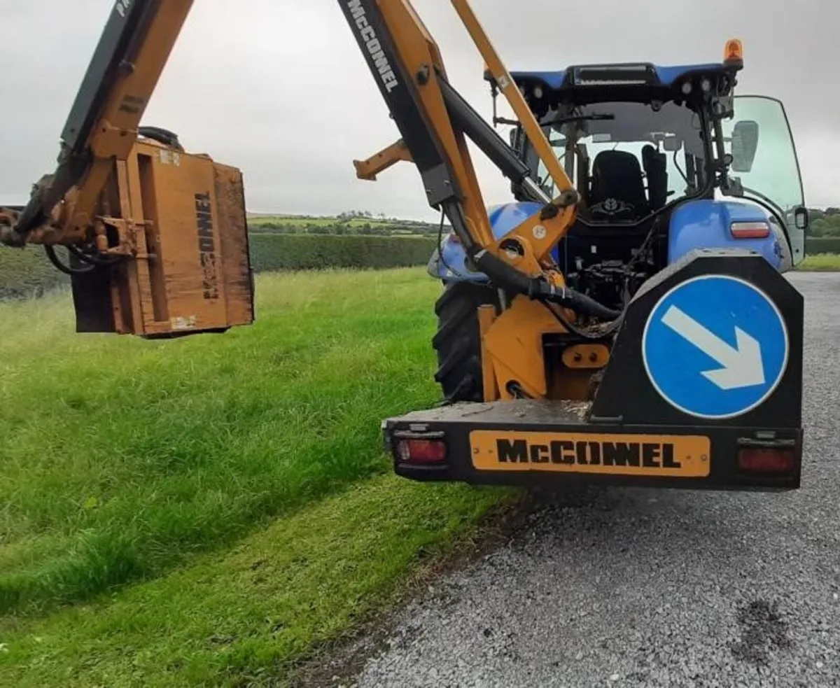 MCCONNEL PA7700T EDS, 3350 HOURS - Image 1