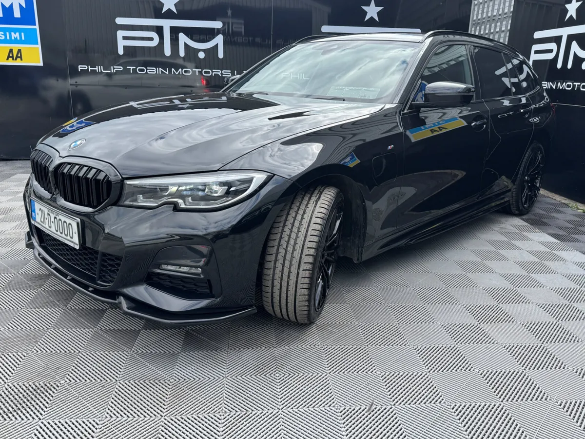 BMW 330e M Sport M Performance 292HP G21 Auto - Image 4