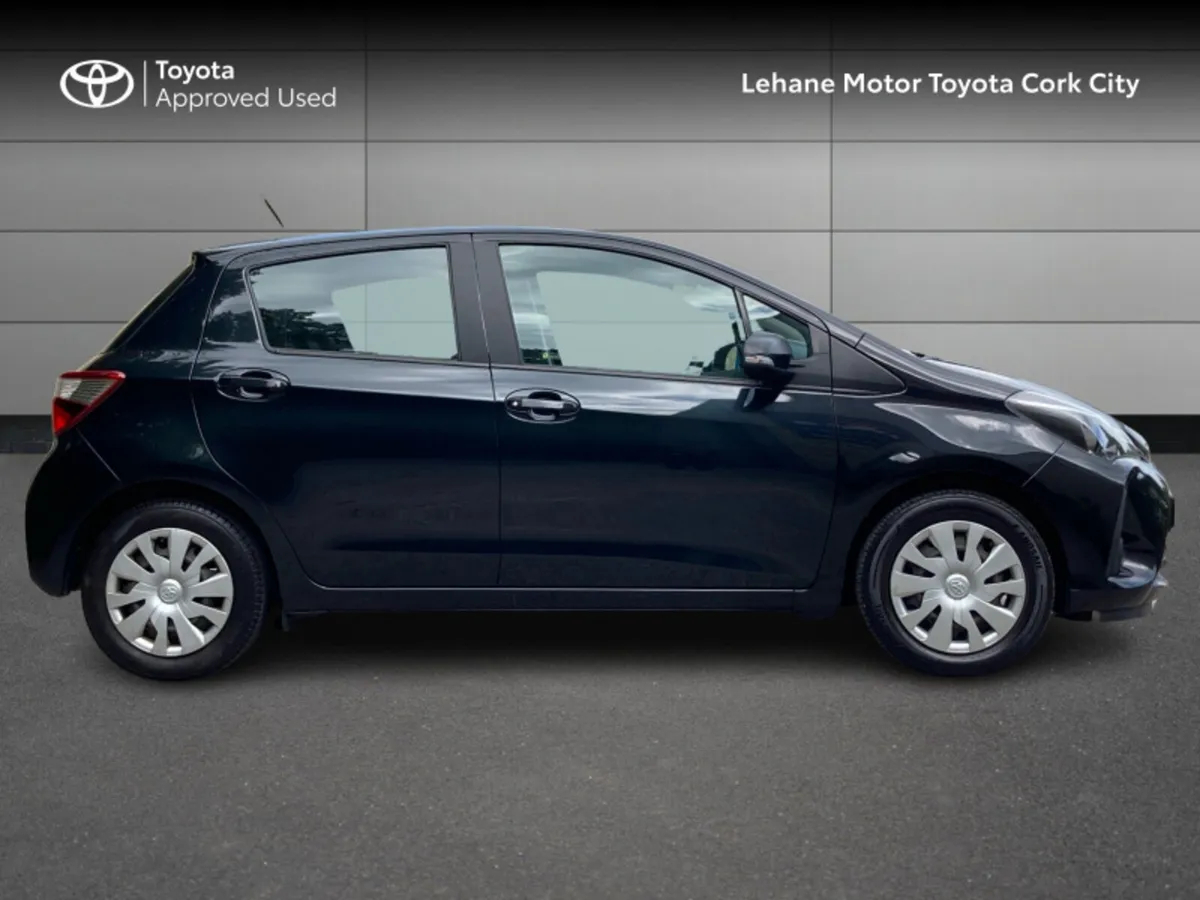 Toyota Yaris 1.0 VVT-I 71BHP ACTIVE HATCHBACK 5DR - Image 3