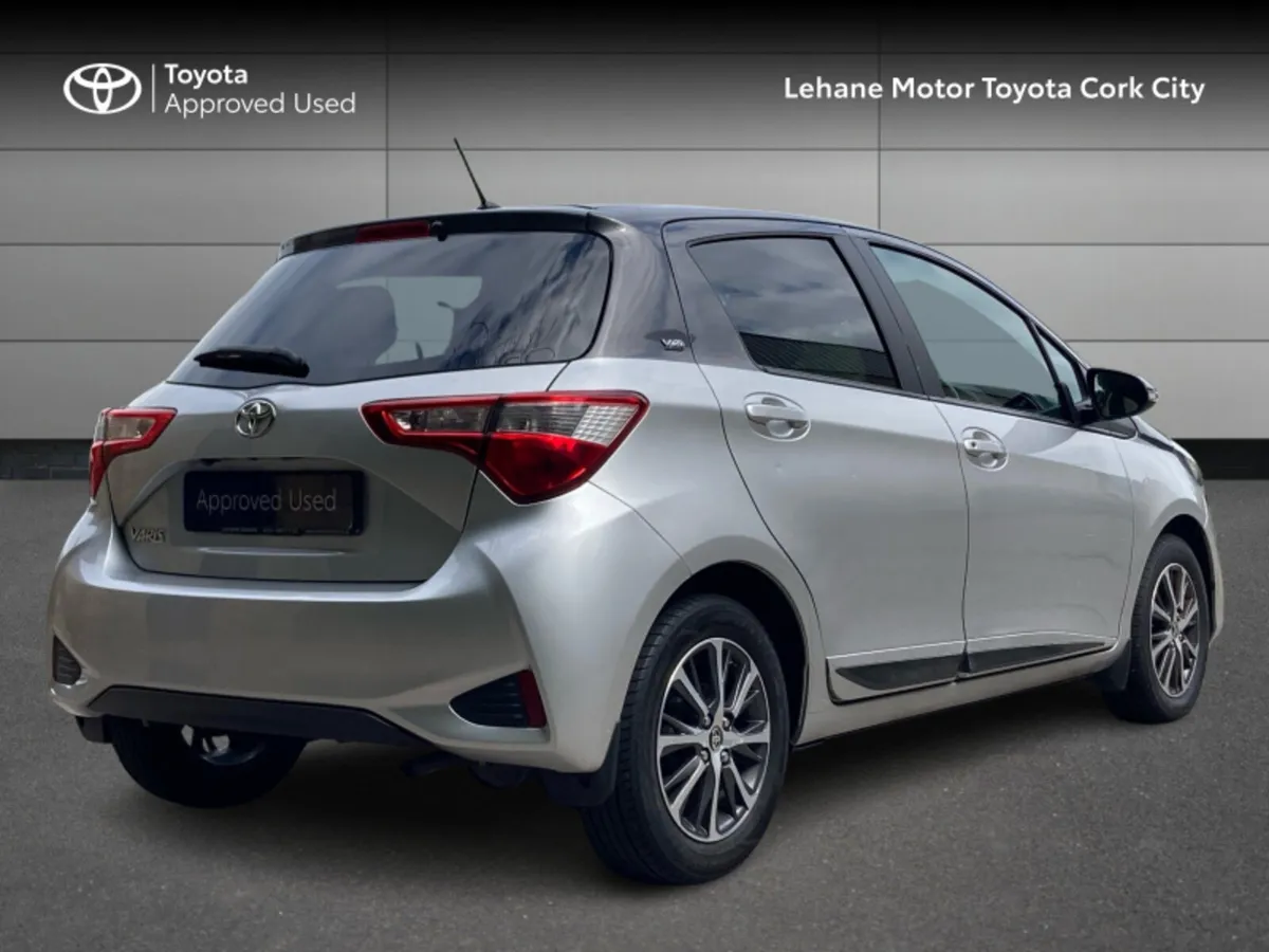 Toyota Yaris 1.0 - Image 2