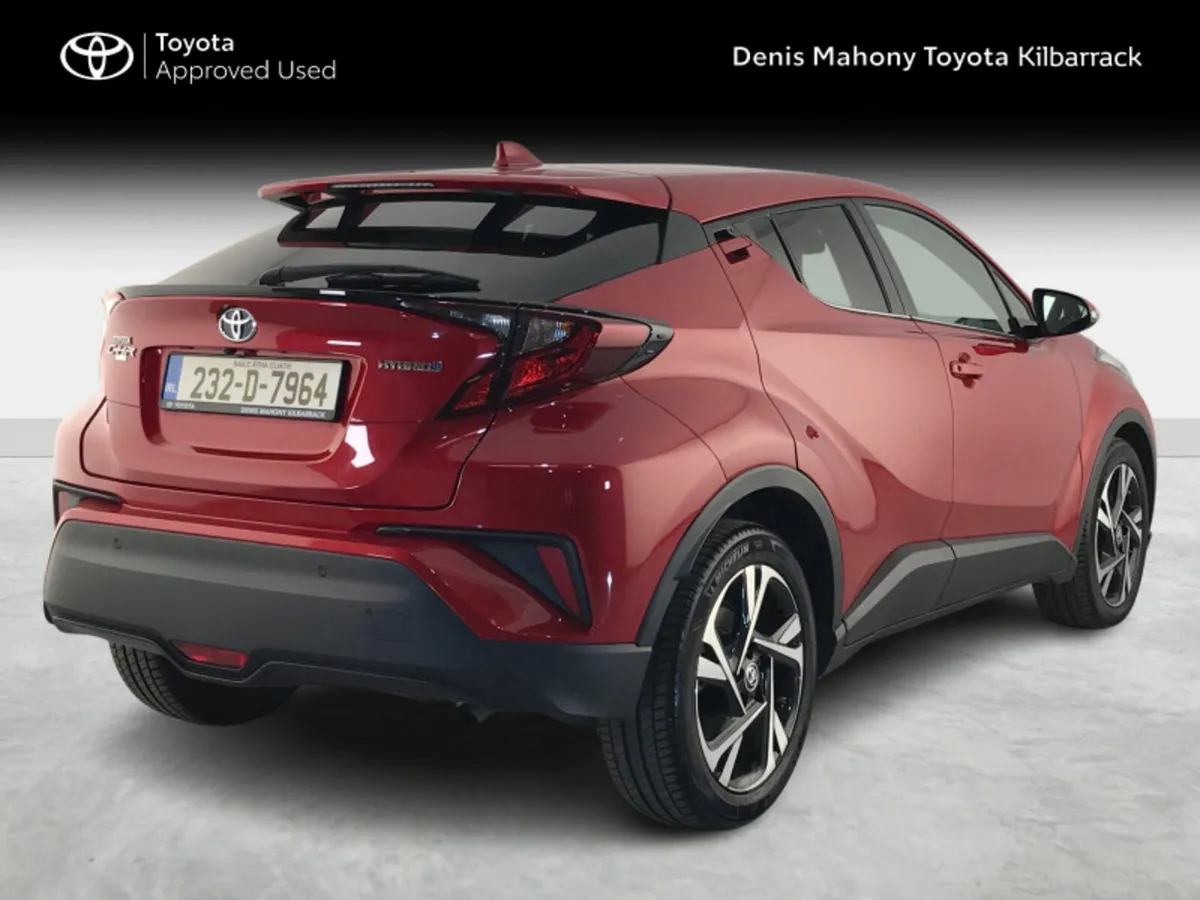 Toyota C-HR HYBRID SPORT - Image 2