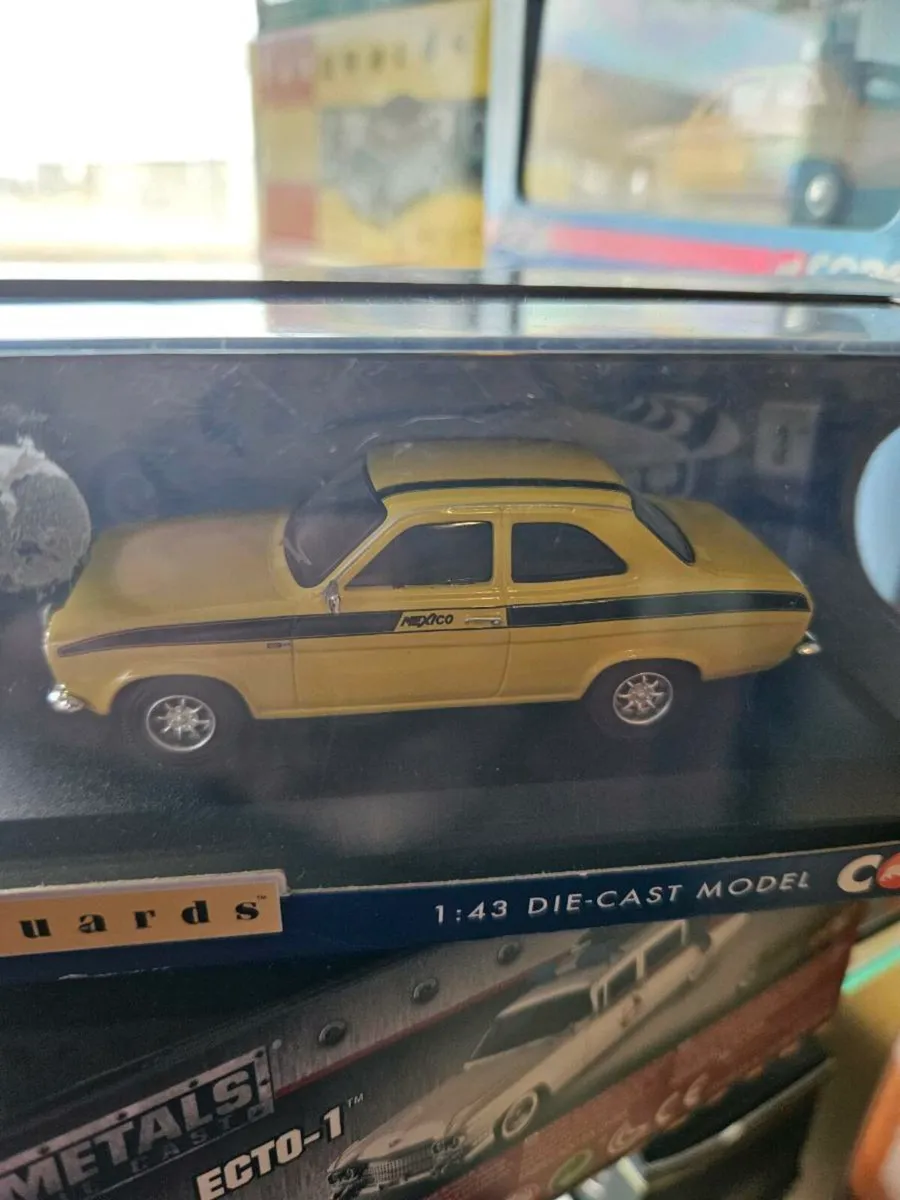 Corgi Ford Escort MKI Mexico - Image 2