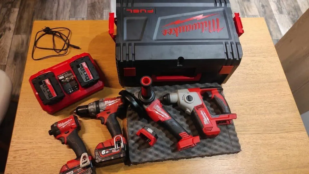 Milwaukee M18 FUEL Tool Kit - Image 2