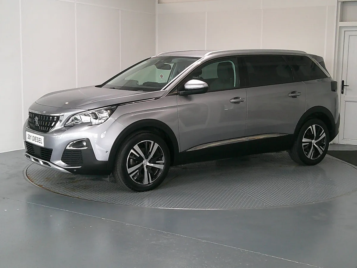 Peugeot 5008 2020 - Image 3