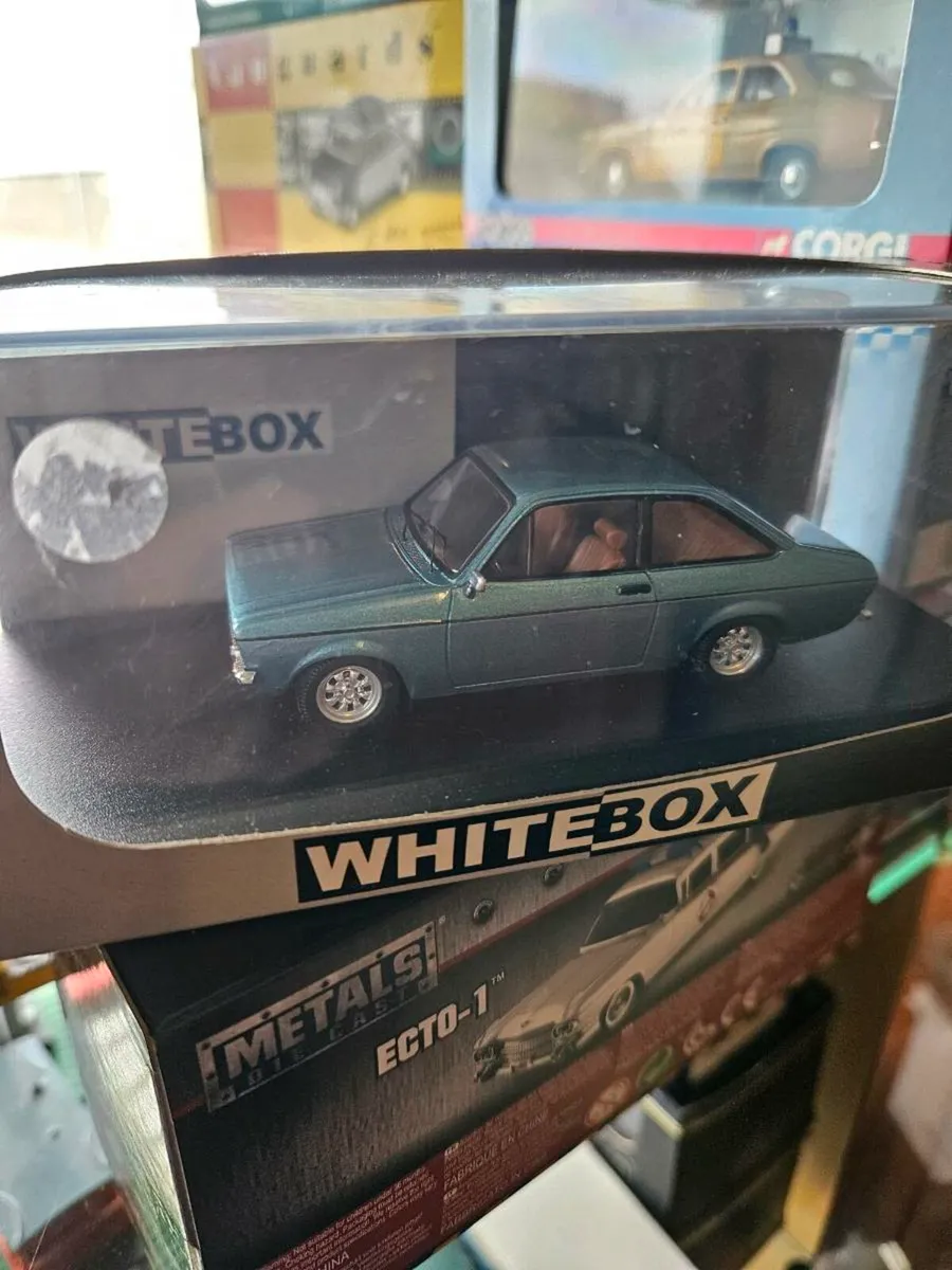 Corgi Whitebox For Escort MKII - Image 2