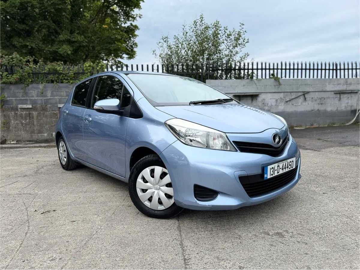 2013 TOYOTA VITZ. 64K KMs ONLY. AUTO 1.3L. NEW NCT - Image 3