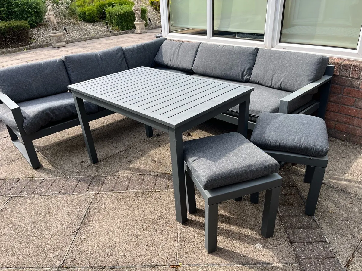 Garden table and benches - Image 1