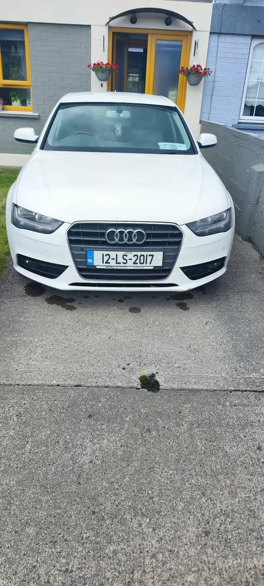Audi A4 2012 - Image 1