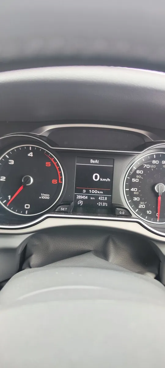 Audi A4 2012 - Image 4