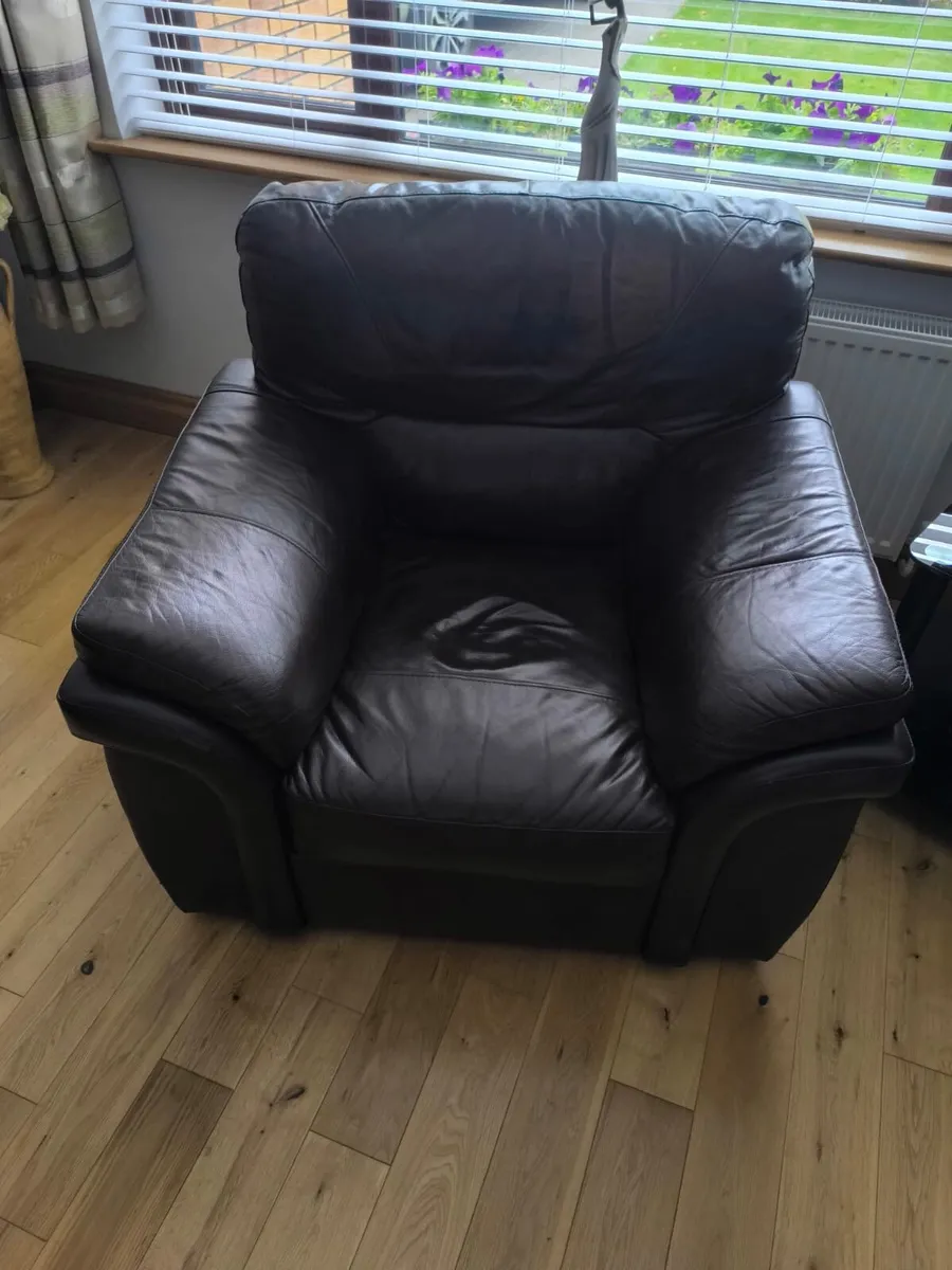 3,2 & 1 Seater Leather Sofa Suit - Image 2