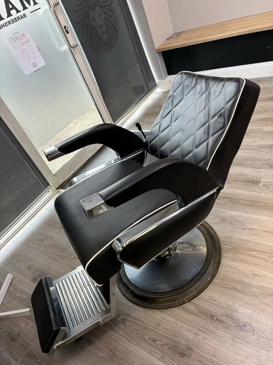 Barber Chair for sale - Image 2