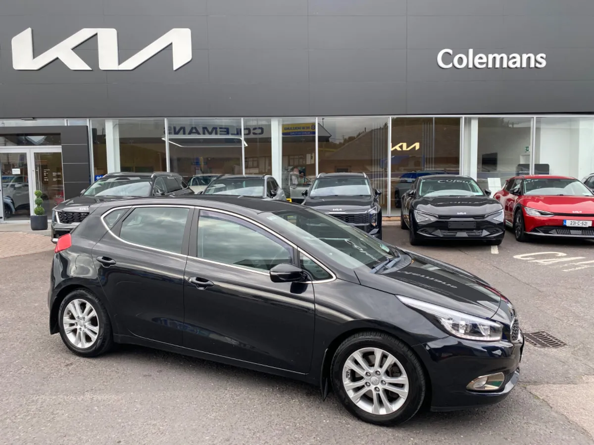 Kia Ceed 2015 - Image 1