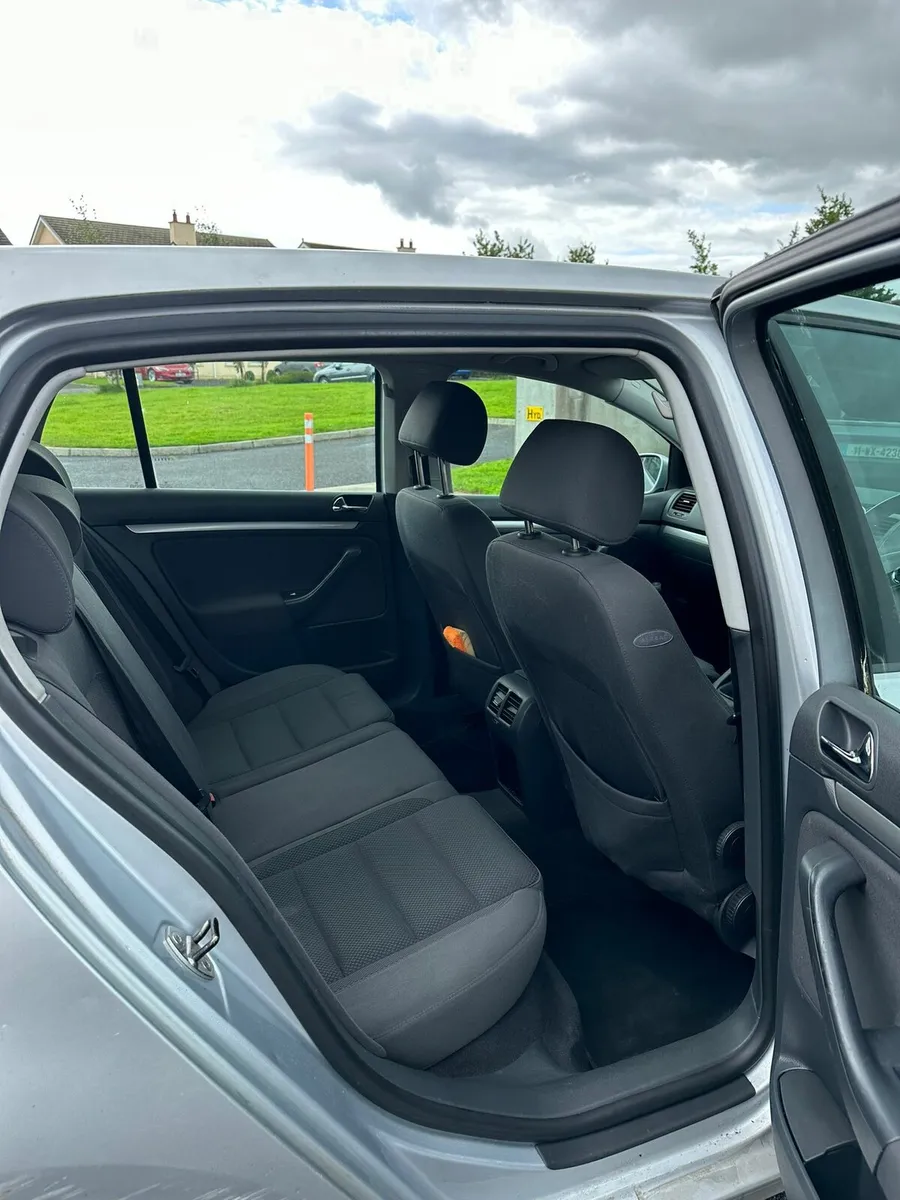 2004 VW Golf - Image 2