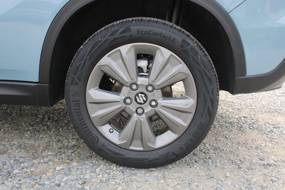 Suzuki Vitara 1.5 Motion *10 year warranty* - Image 4