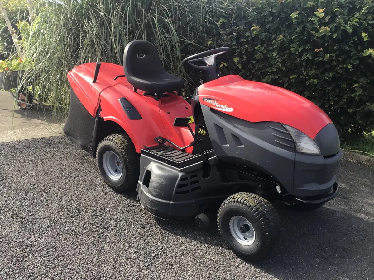 Castlegarden hydro 16/5HP ride on lawnmower - Image 4