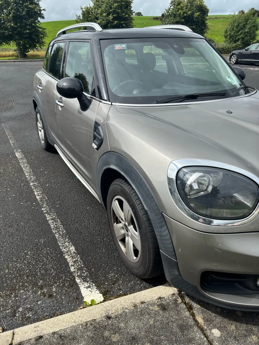 Mini countryman - Image 3
