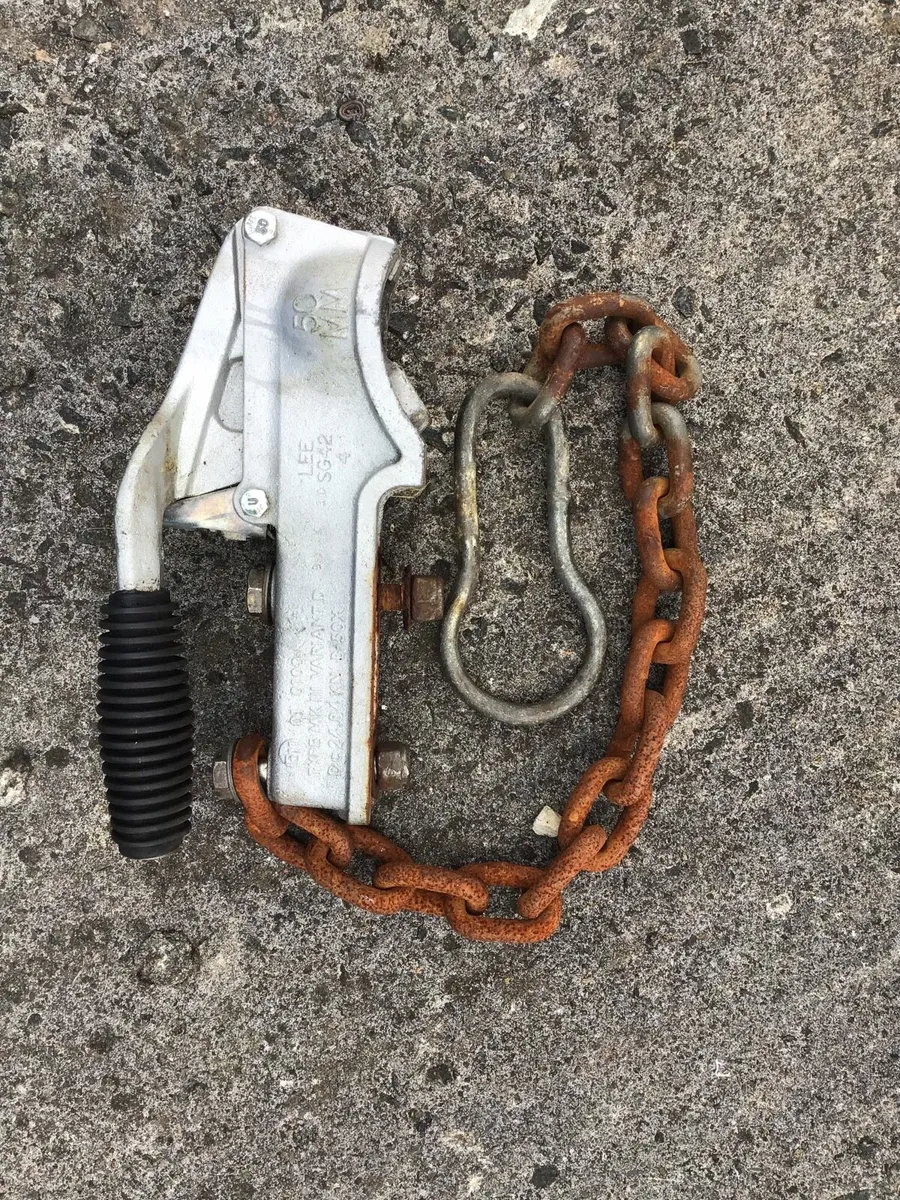 Trailer parts - Image 1