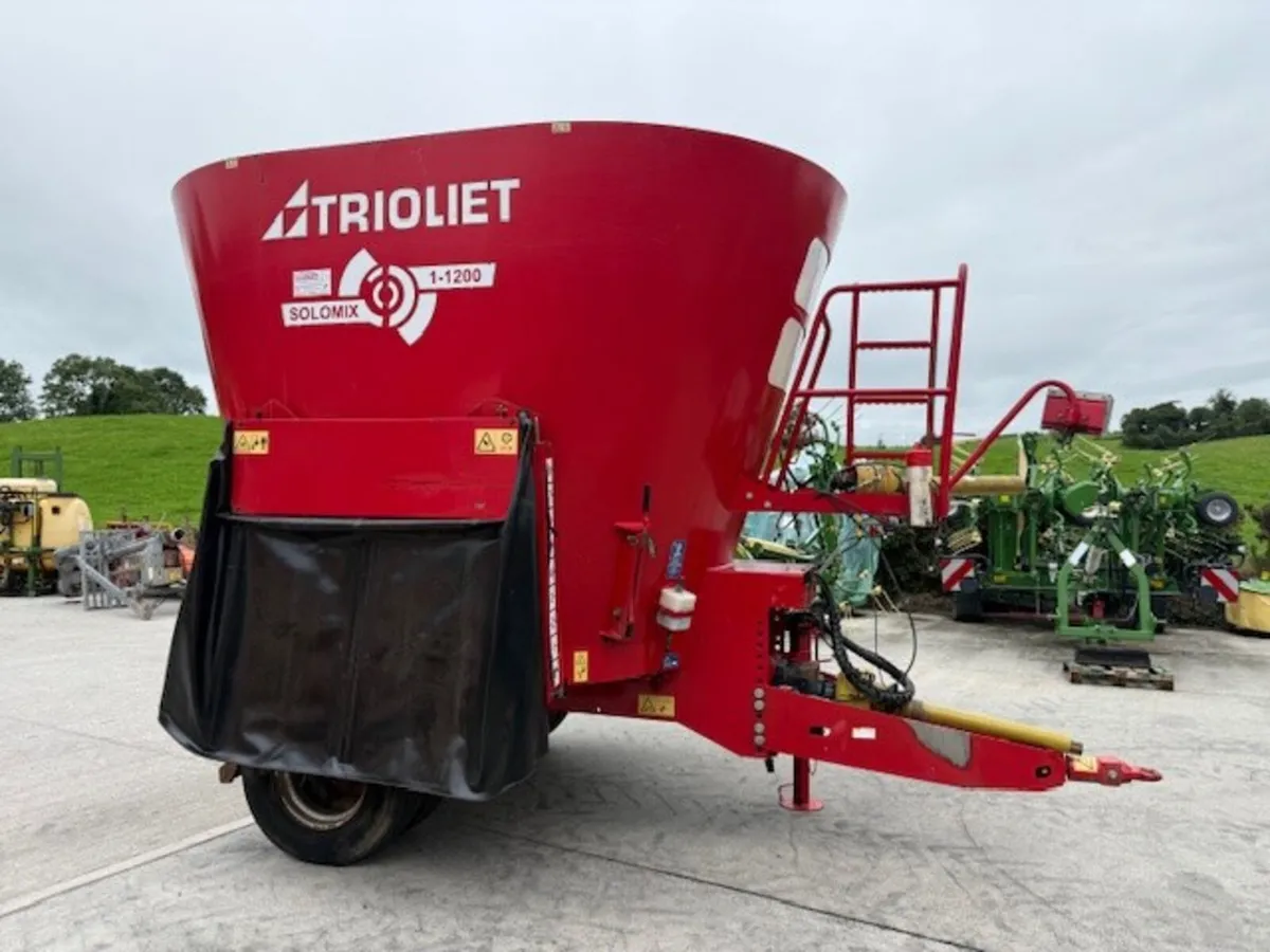 Used Trioliet Solomix 1200 ZK Diet Feede - Image 1