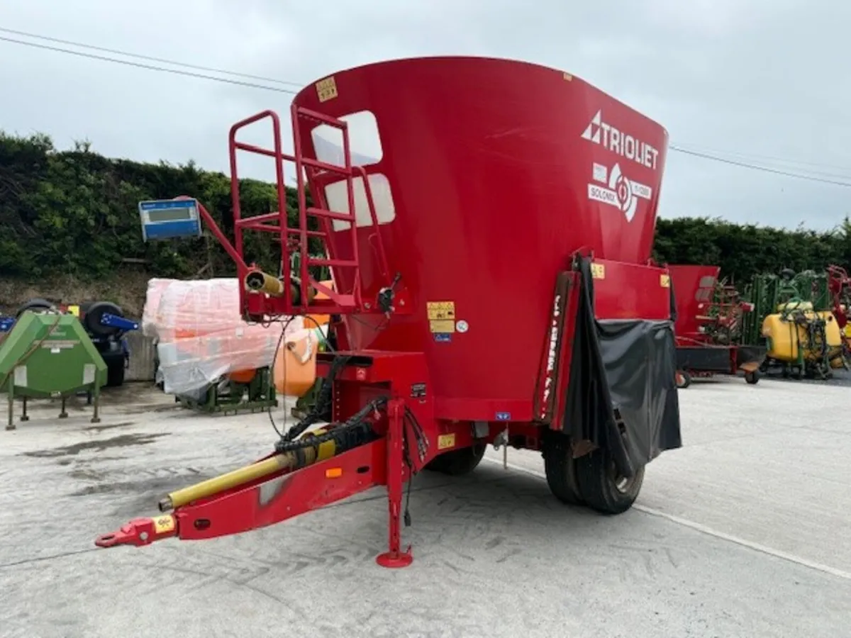 Used Trioliet Solomix 1200 ZK Diet Feede - Image 3