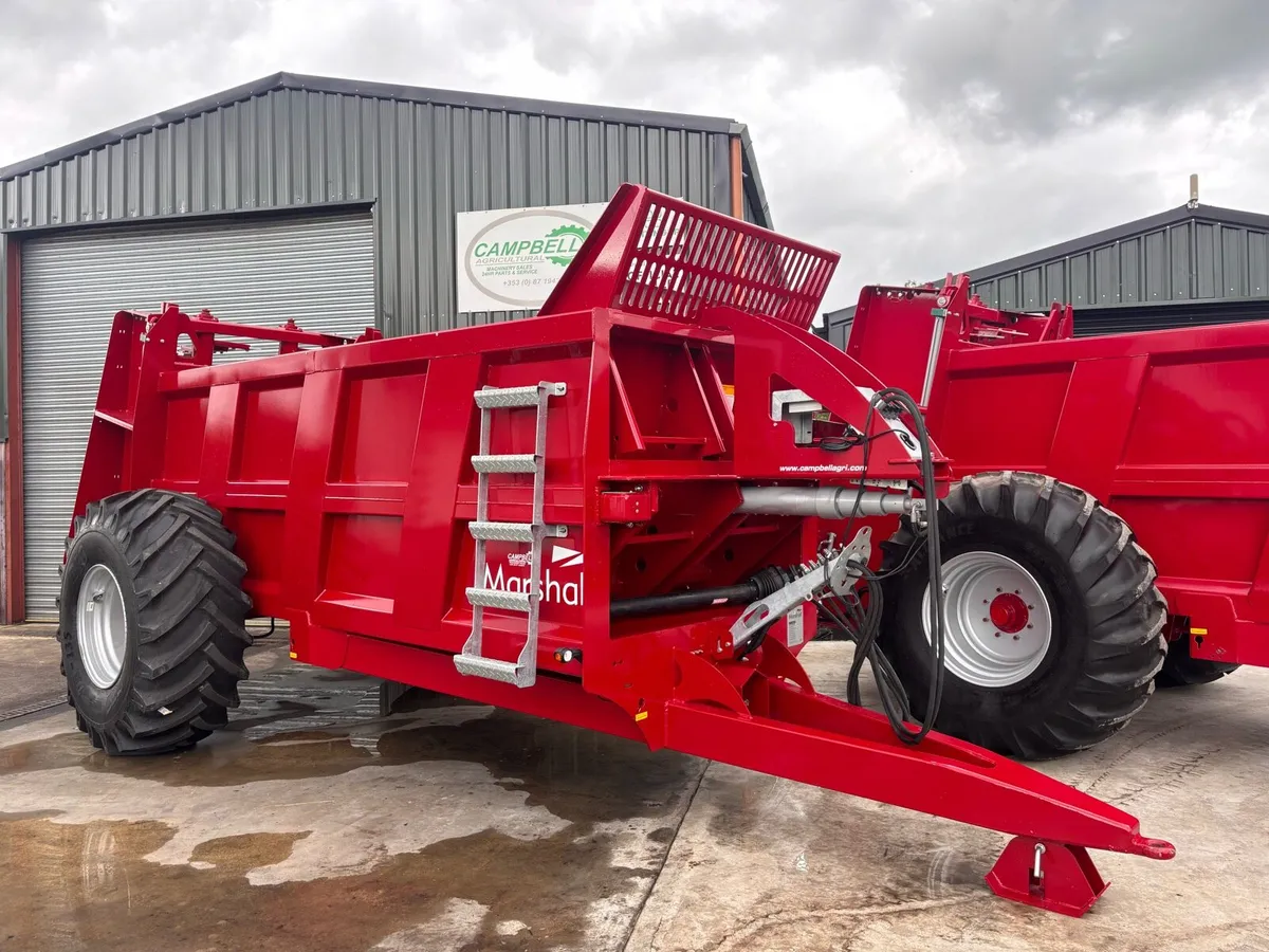 New Marshall Rear Discharge Dung Spreaders - Image 2