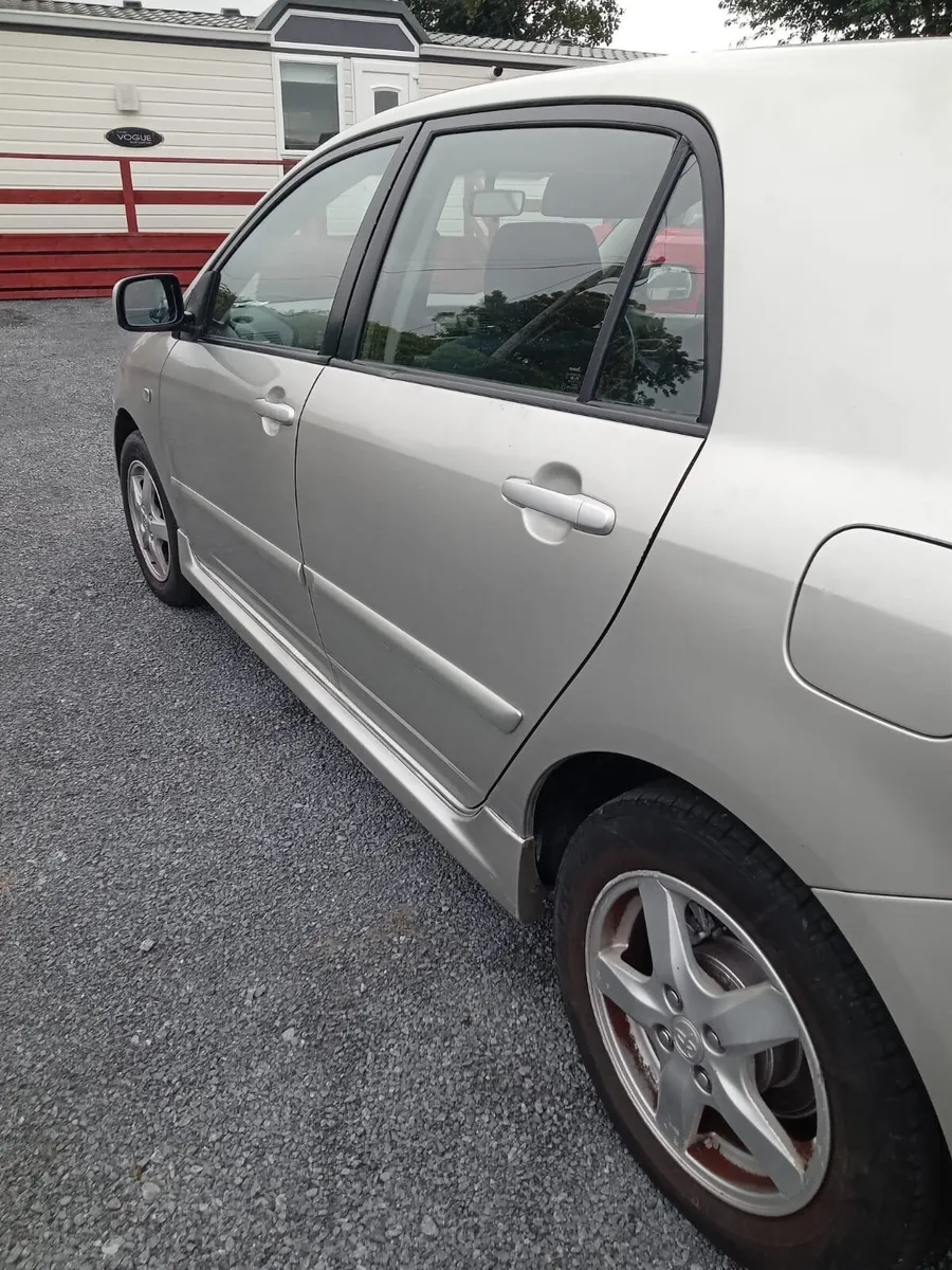 Toyota Corolla 2005 - Image 4