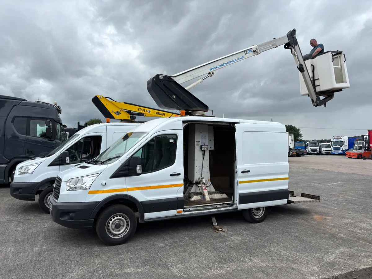 2016 transit 3.5 ton cherry pickers  low mileage - Image 4