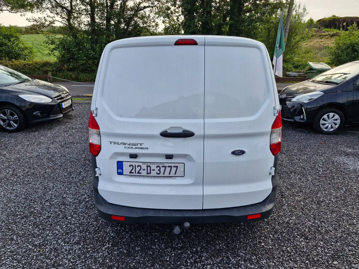 Ford Transit 2021 - Image 4