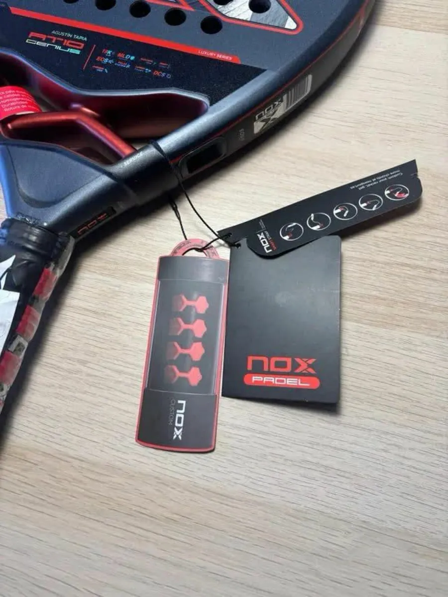 Nox AT10 Genius 18K Padel Racket Agustin Tapia - Image 2