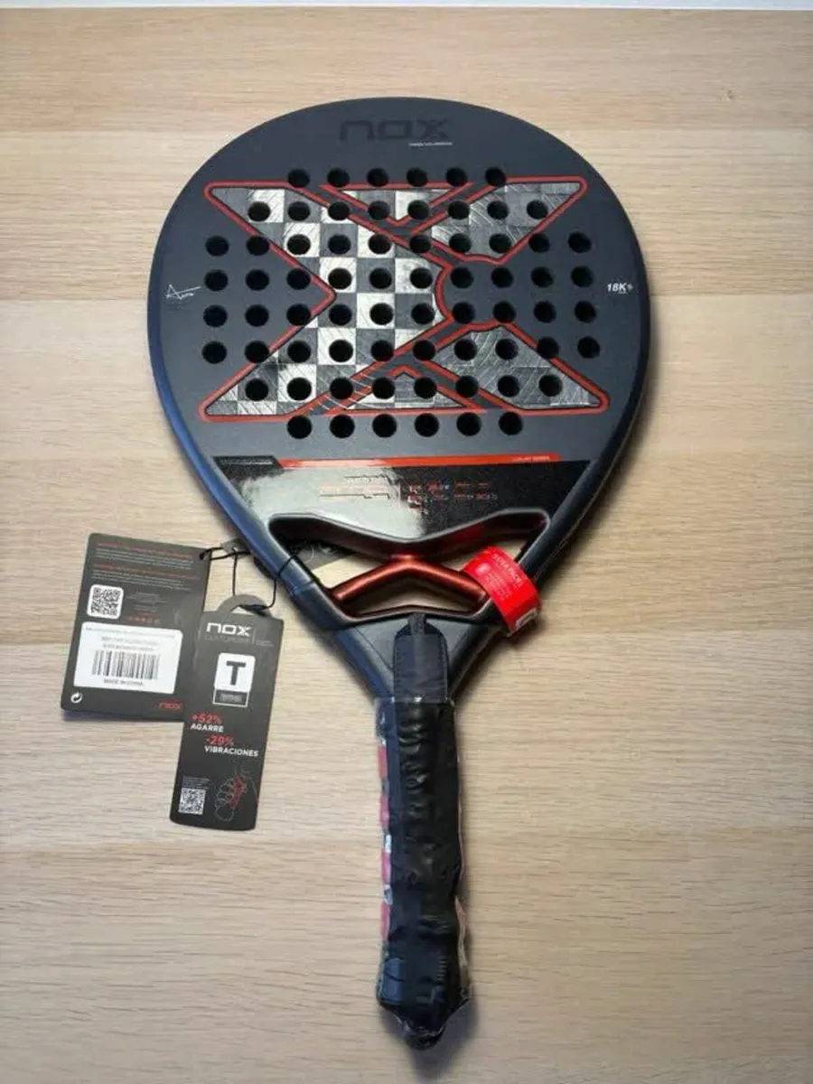 Nox AT10 Genius 18K Padel Racket Agustin Tapia - Image 4