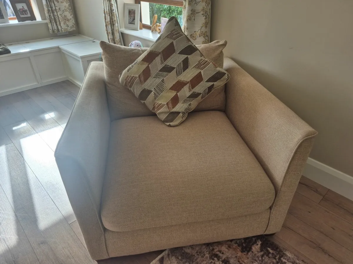 Sofa - Image 2