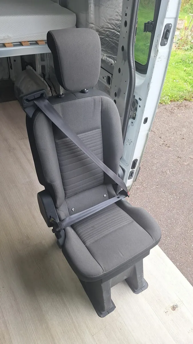Ford Transit Custom Tourneo Rear Seats - Image 3