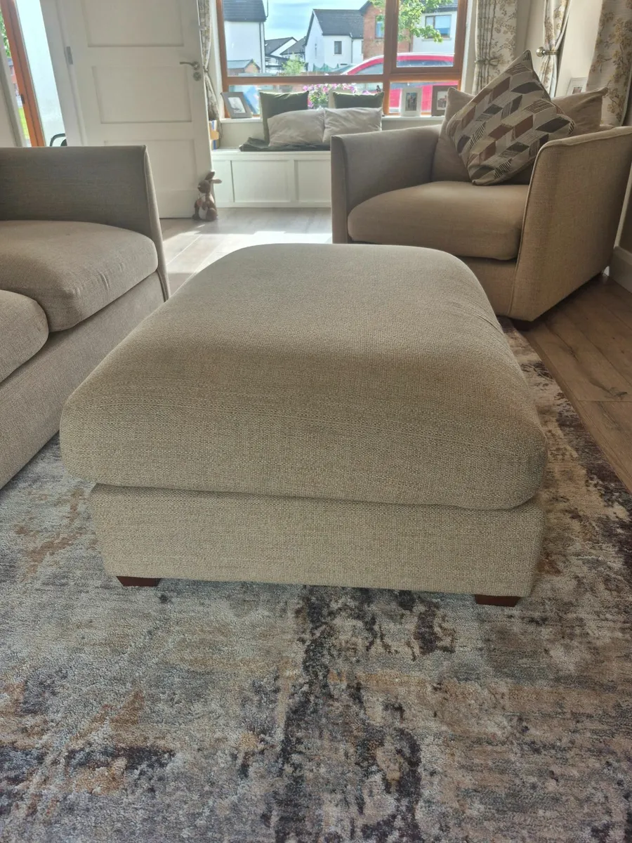 Sofa - Image 3