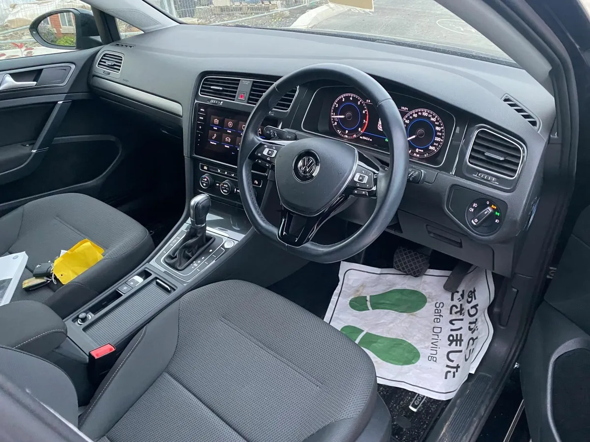 Volkswagen Golf 2018 Comfort Auto Petrol - Image 4