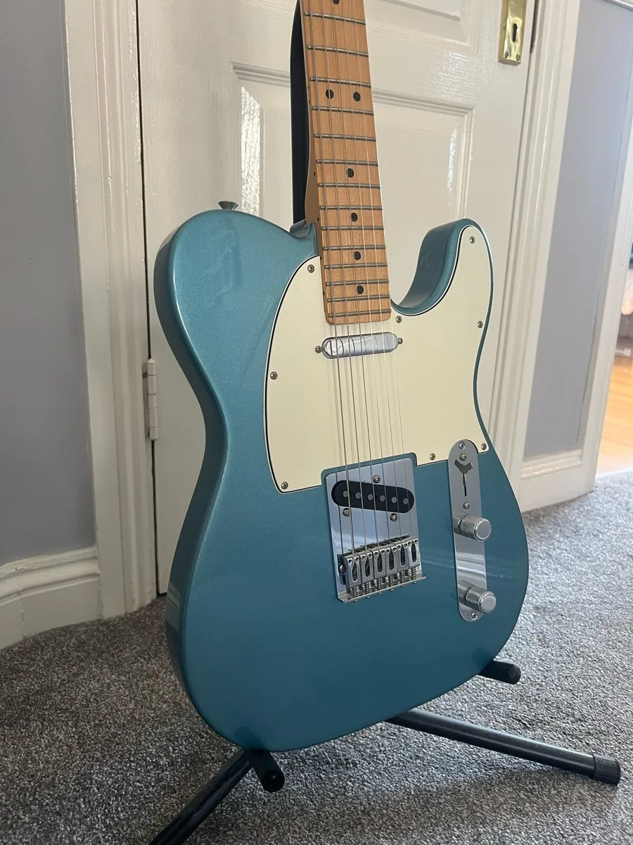 Fender Player Series Telecaster - Image 1