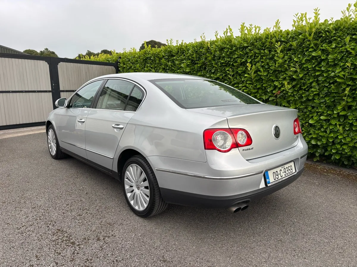 VW Passat LONG NCT - Image 4