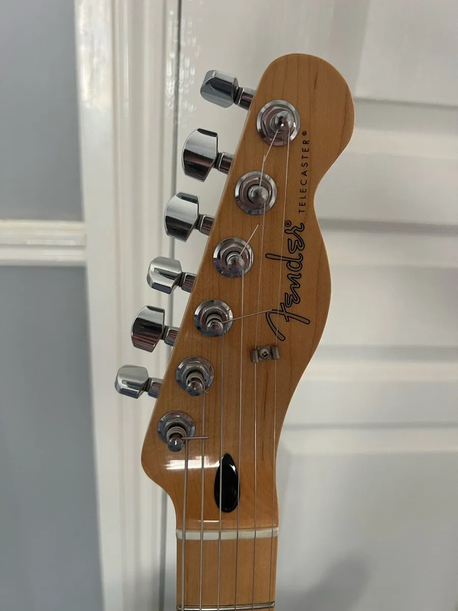 Fender Player Series Telecaster - Image 3