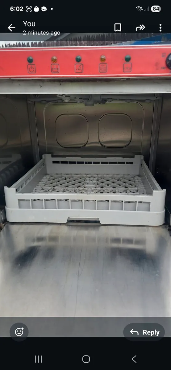 Industrial dishwasher - Image 3