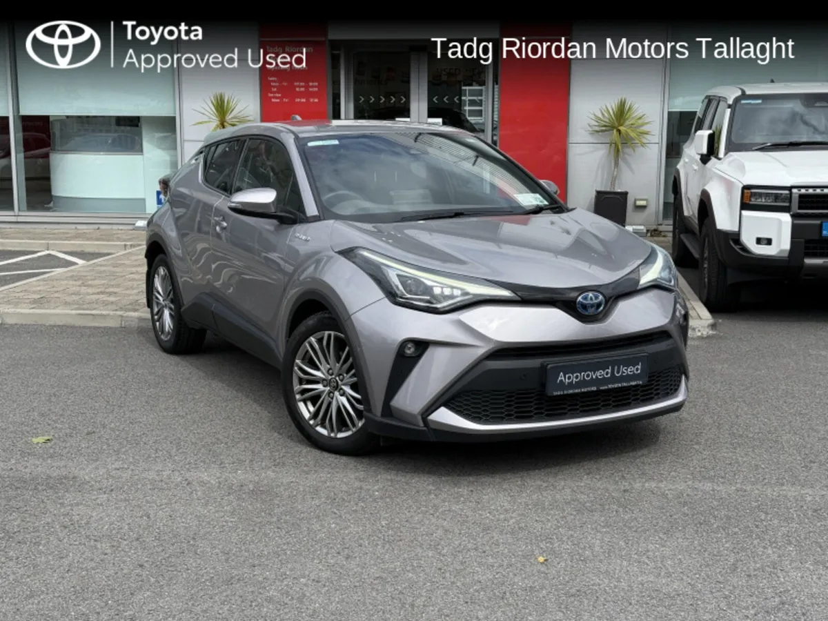 Toyota C-HR 1.8 HYBRID SOL*** 1 OWNER FROM TADG RI - Image 1