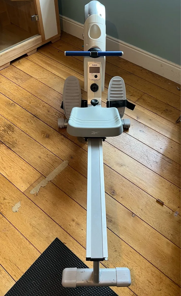 Rowing Machine - Image 1