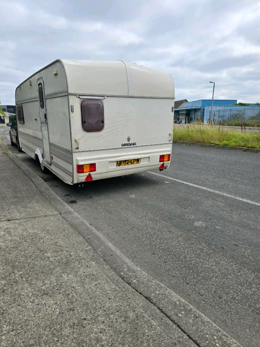 Caravan - Image 4