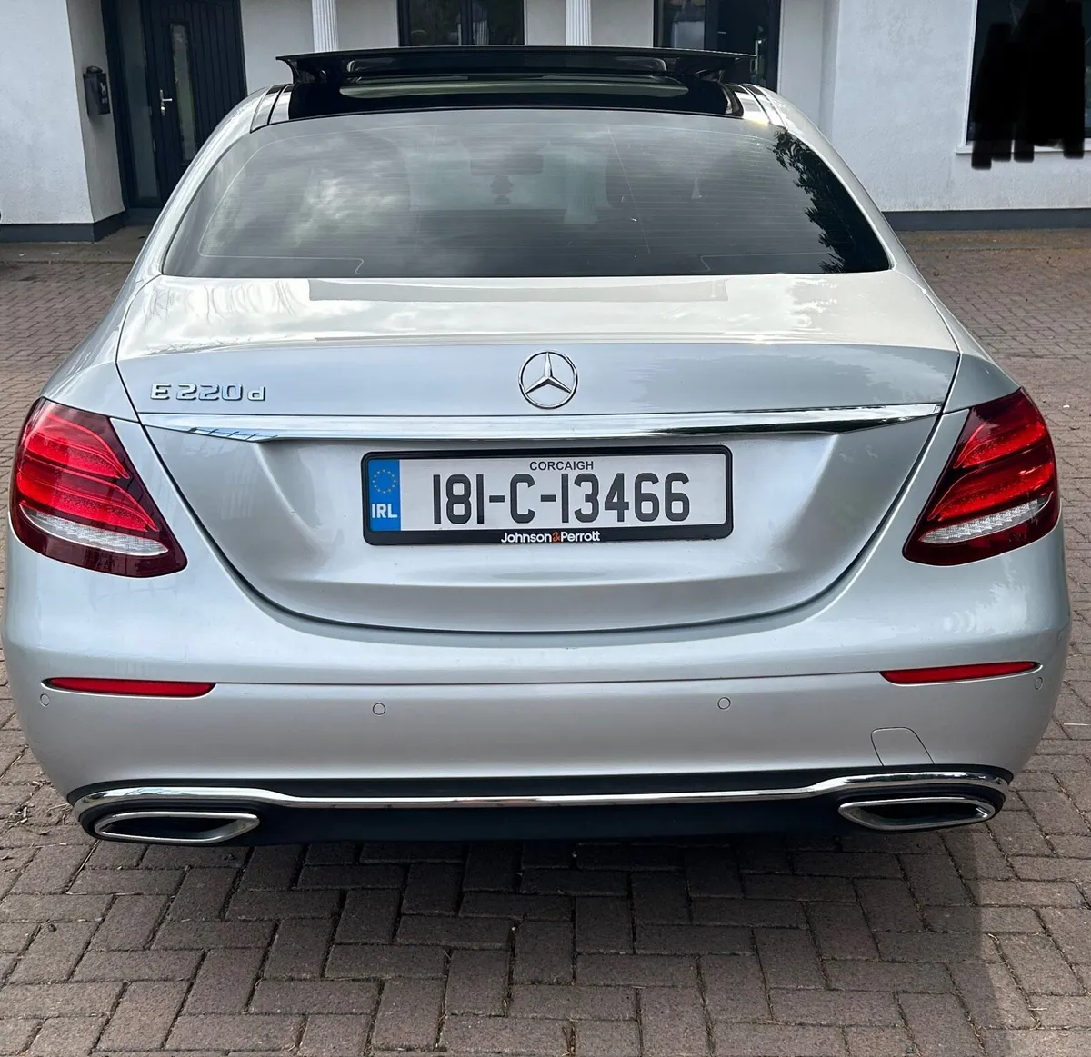 High Spec 2018 Mercedes Benz e220 - Image 4