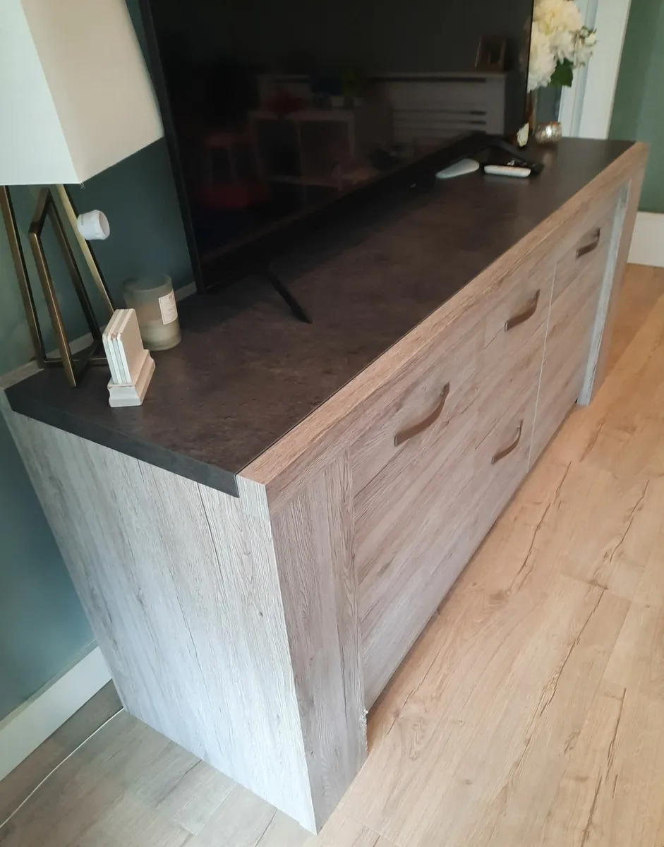 Two tone TV unit/ sideboard - Image 2
