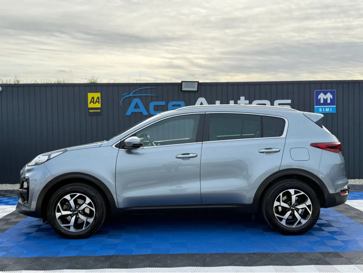 Kia Sportage K3 FULL LEATHER - 1.6 DIESEL - MANUAL - Image 4