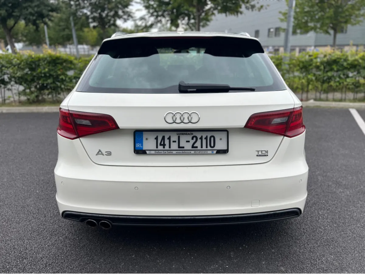 Audi A3 AUTOMATIC S-LINE 2.0 TDI *SUNROOF *FRESH N - Image 4