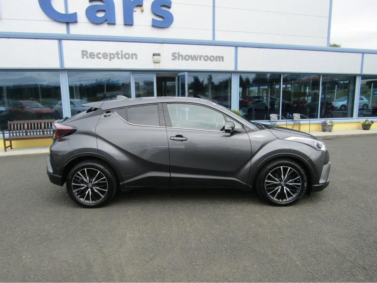 Toyota C-HR HEV CVT 5DR Auto 120BHP - Image 3
