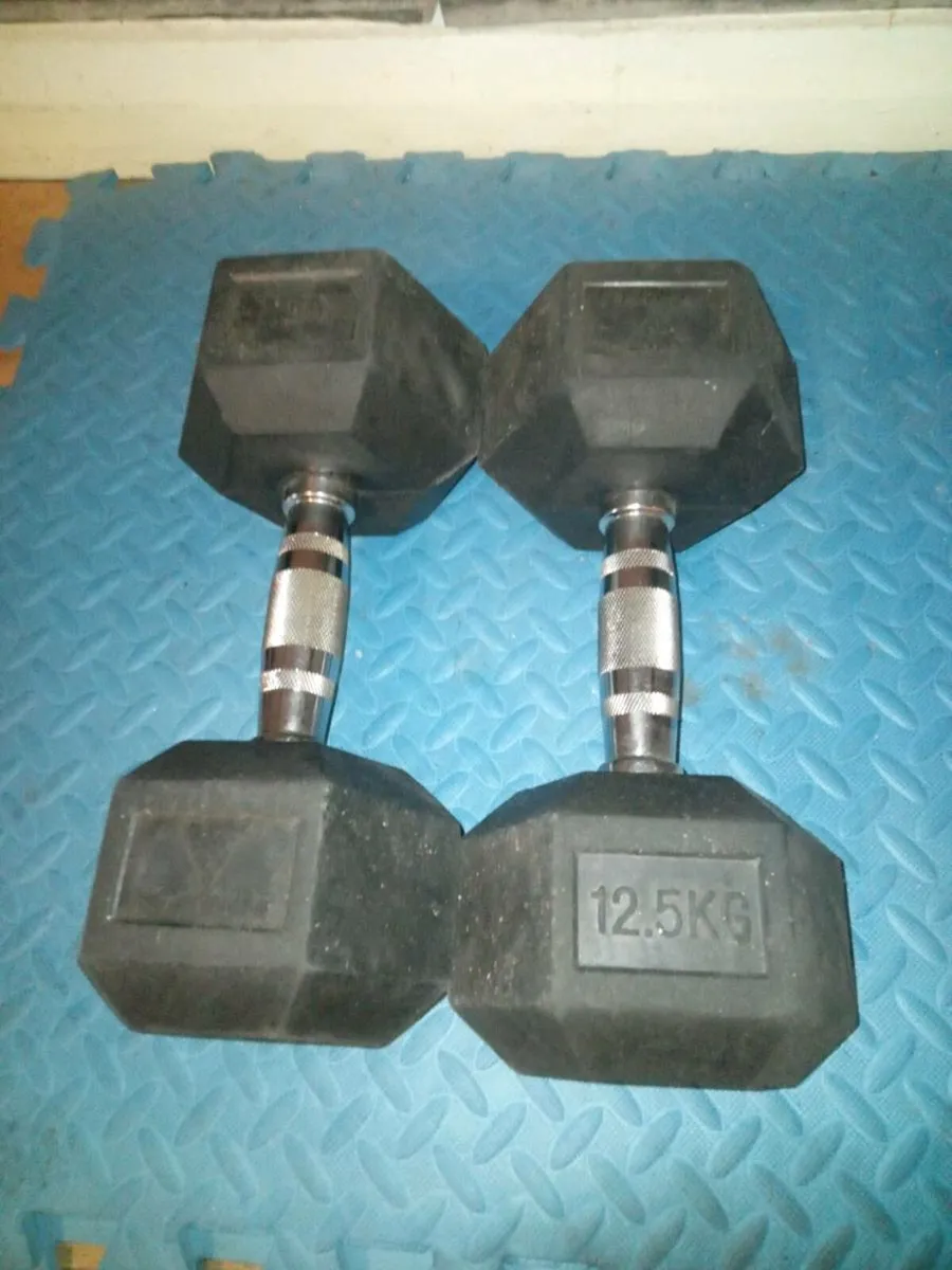 Dumbell - Image 1
